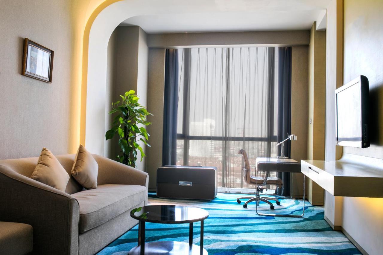 Holiday Inn Shanghai Songjiang By Ihg - Miaoqian Street Exterior photo