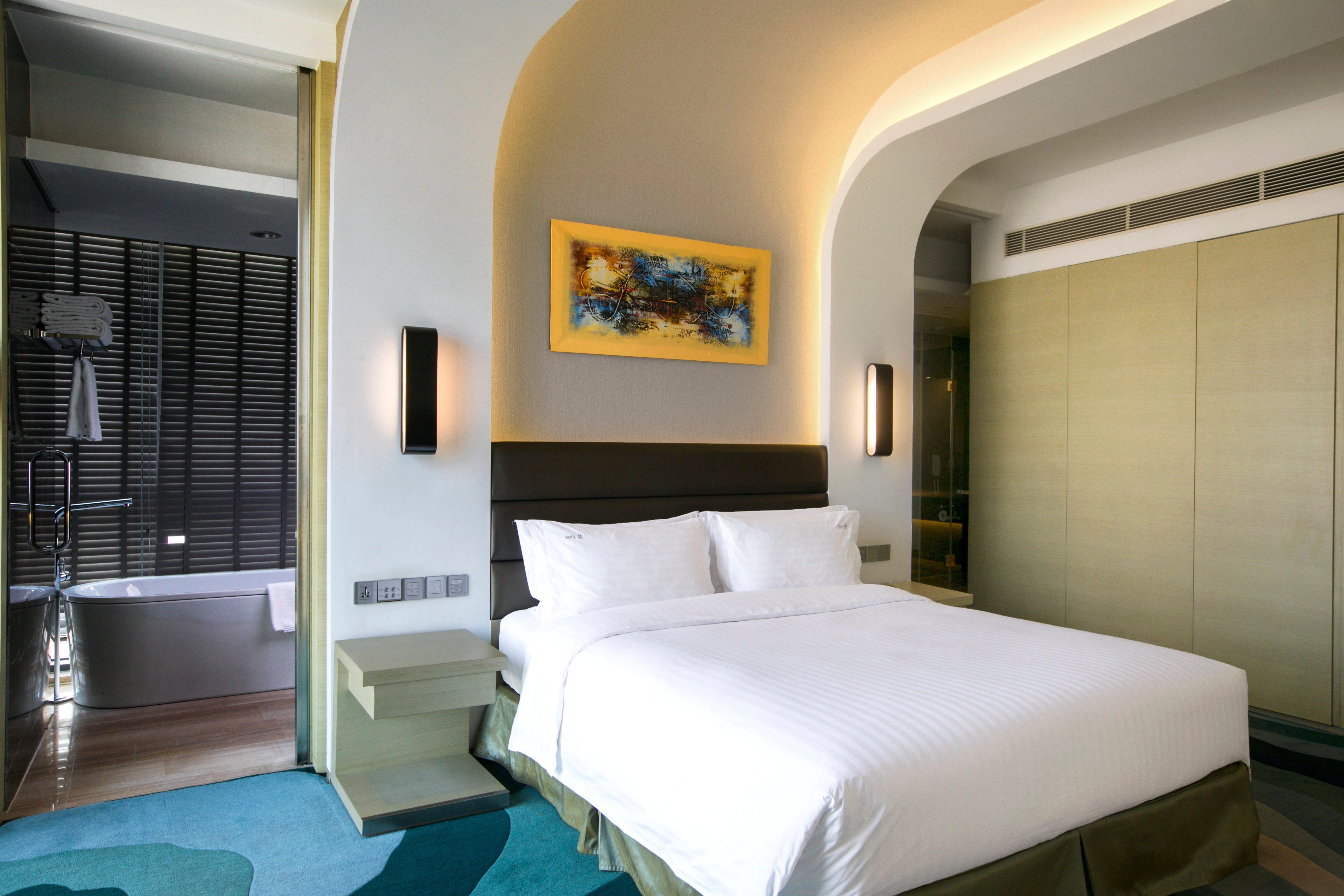 Holiday Inn Shanghai Songjiang By Ihg - Miaoqian Street Exterior photo
