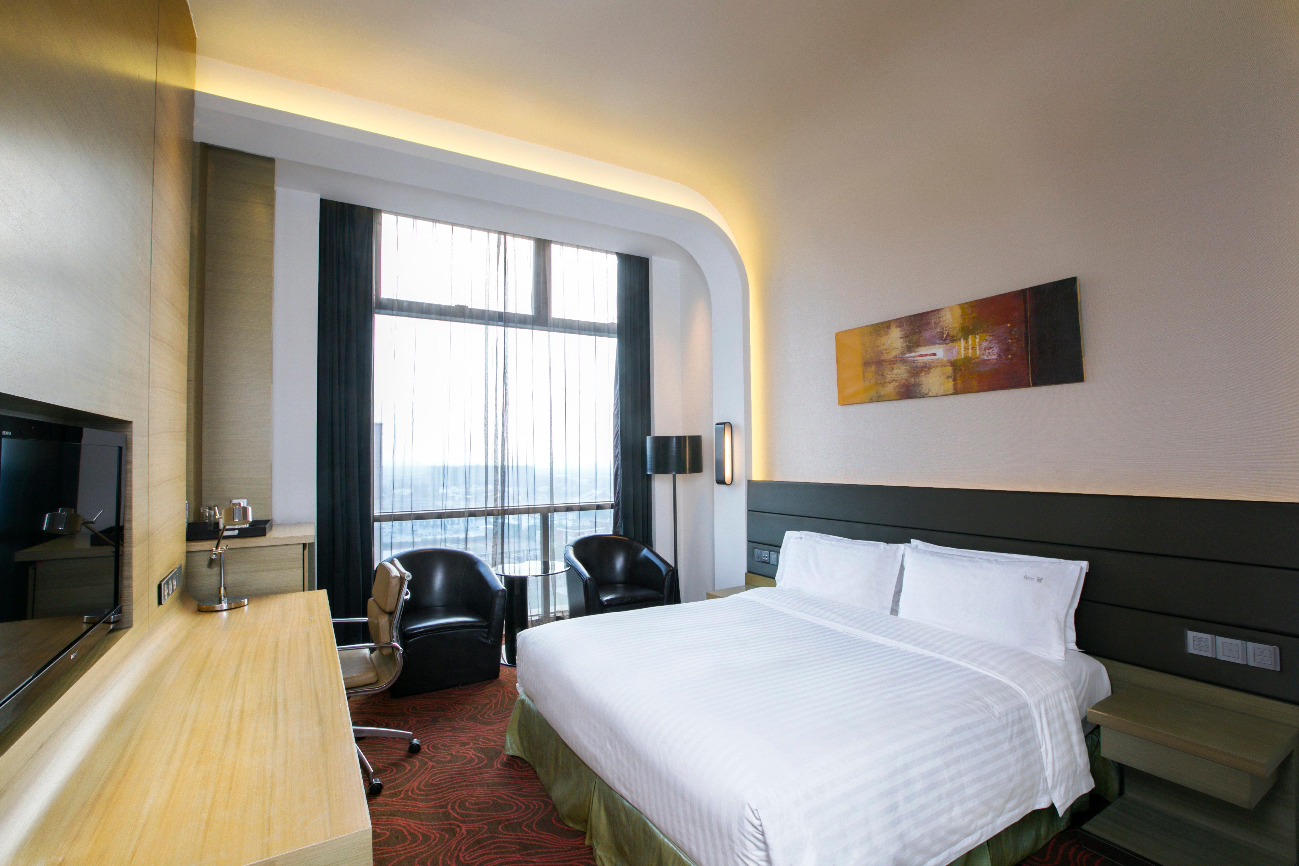 Holiday Inn Shanghai Songjiang By Ihg - Miaoqian Street Exterior photo