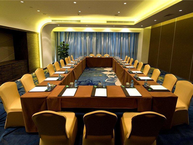 Holiday Inn Shanghai Songjiang By Ihg - Miaoqian Street Exterior photo